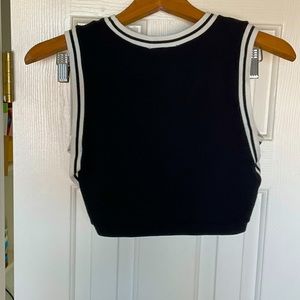 Black and white stripe crop top